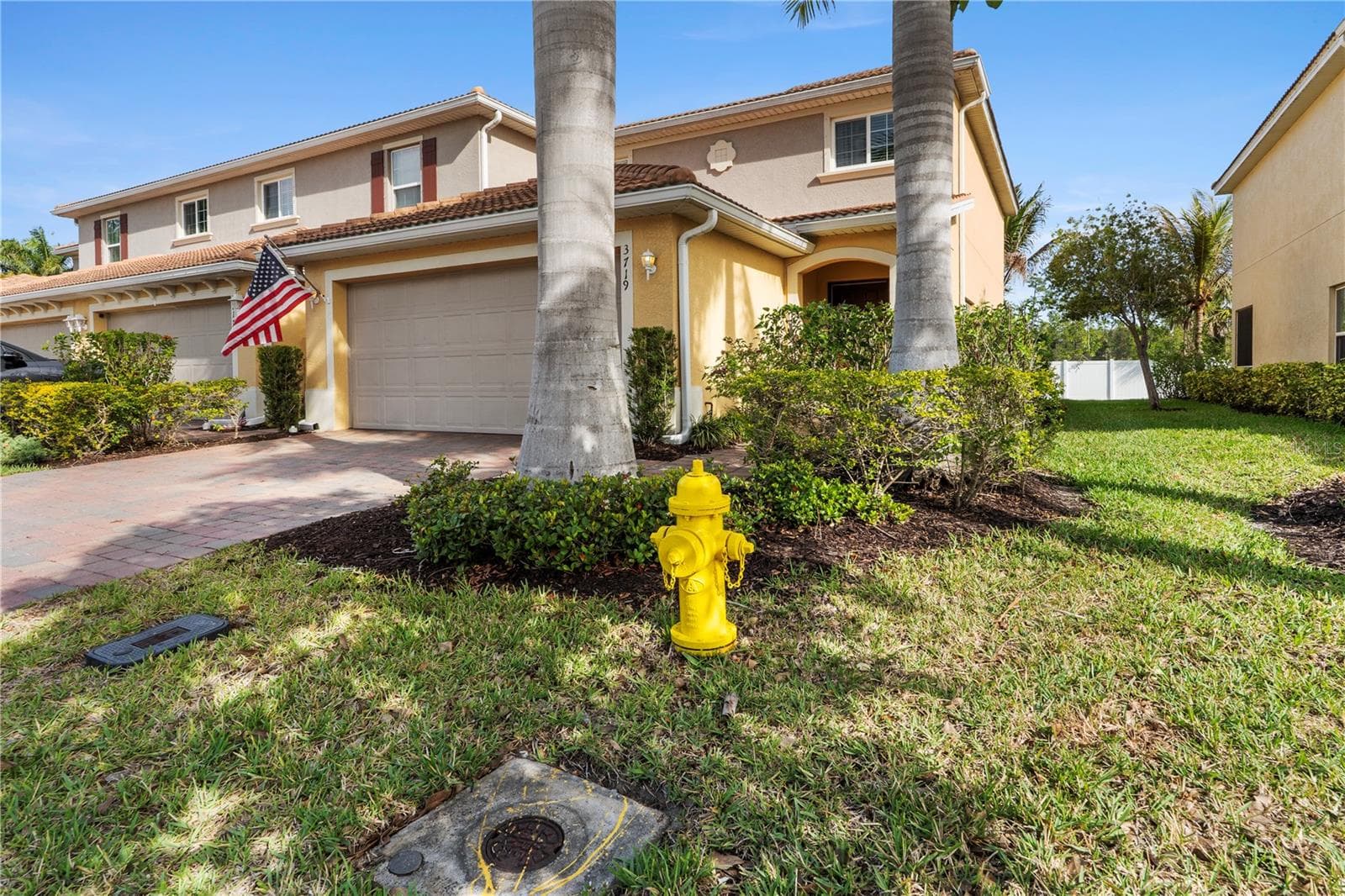 Townhouse at 3719 CROFTON CT, FORT MYERS, photo 3 of 56