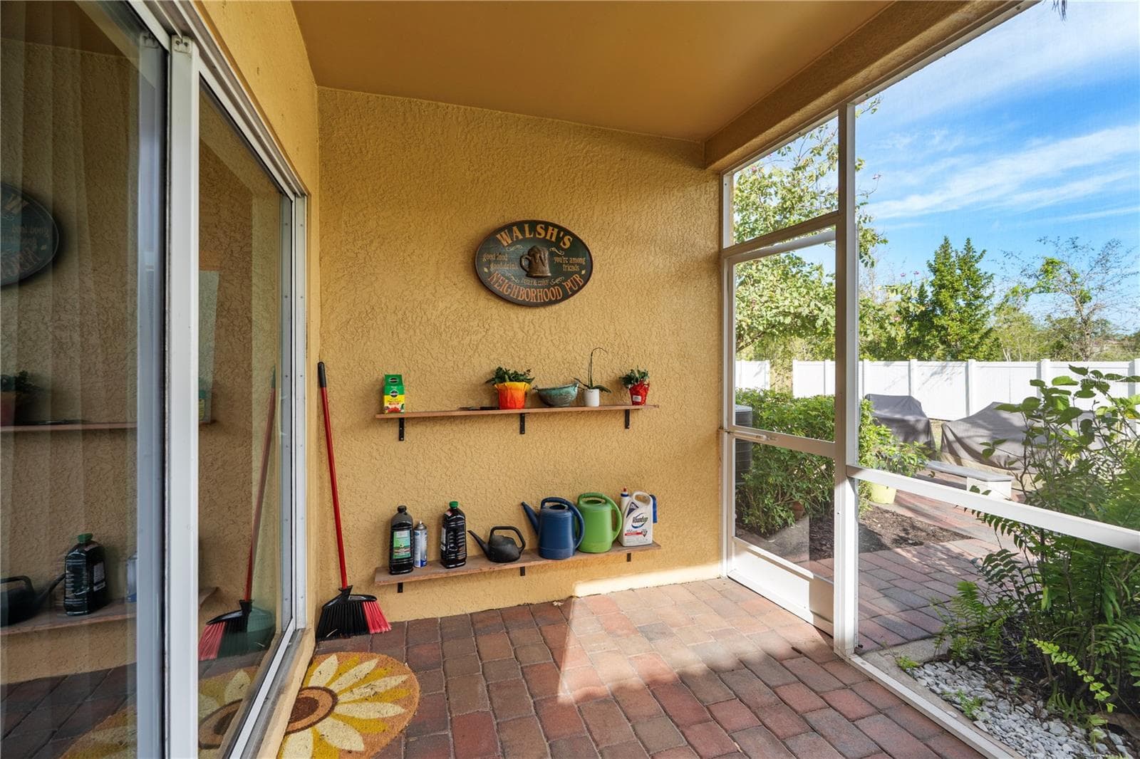 Townhouse at 3719 CROFTON CT, FORT MYERS, photo 7 of 56