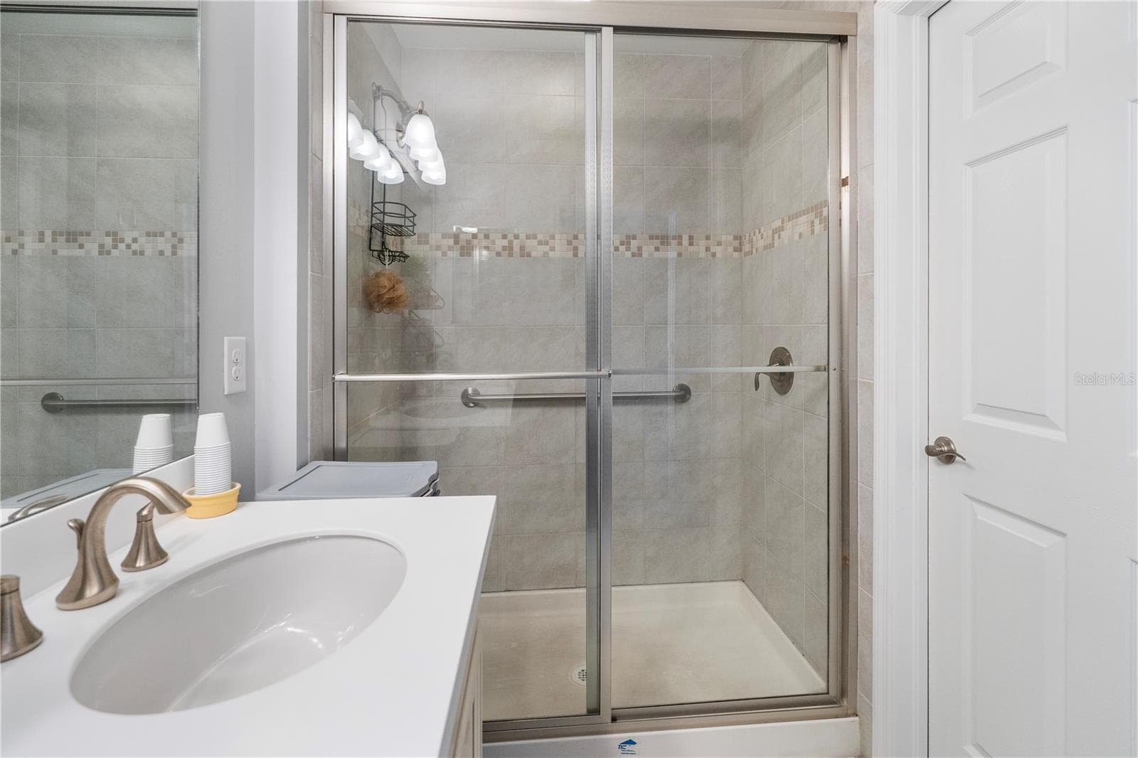 Townhouse at 3719 CROFTON CT, FORT MYERS, photo 16 of 56