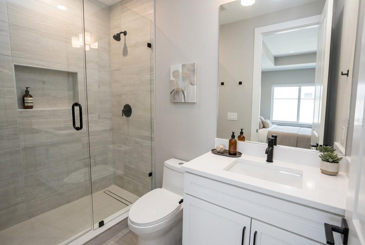 Virtually Staged - 16046 VETTA DR, BELLA COLLINA