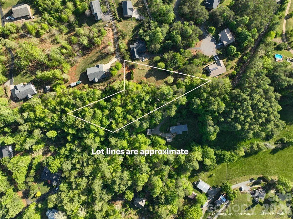 Lot lines are approximate. - Lot 6 Reaston Ridge, Weaverville