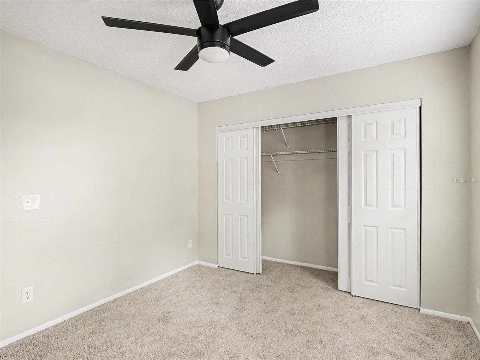 Single Family Residence at 8211 COUNTRY OAKS CT, SARASOTA, photo 12 of 22