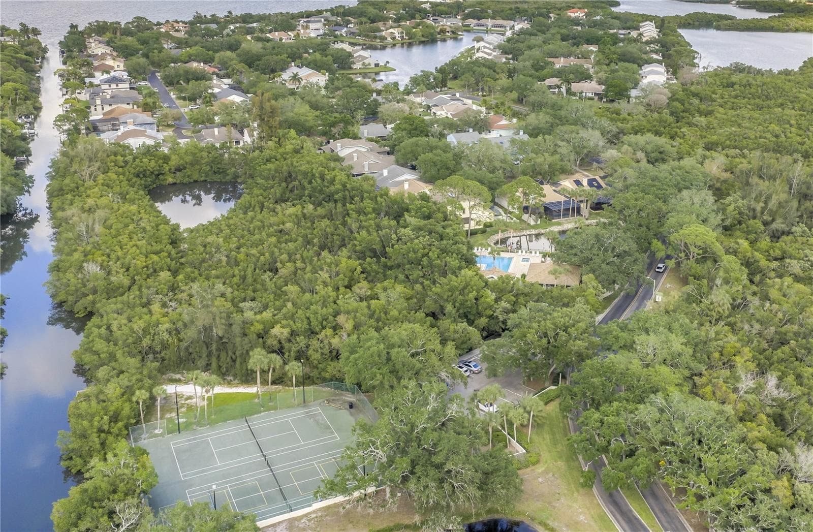 Townhouse at 1092 SANABEL CT NE, ST PETERSBURG, photo 47 of 53