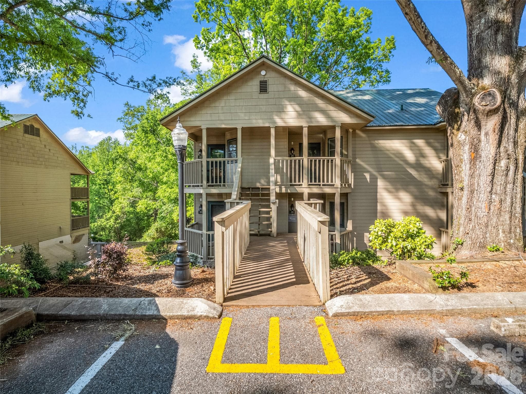 Condominium at Lake Lure, photo 2 of 29