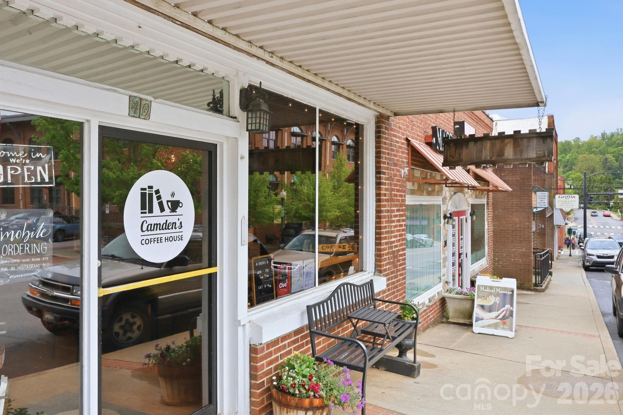 Meet your friends at the coffee house, just 5 minutes from your home. - Mars Hill