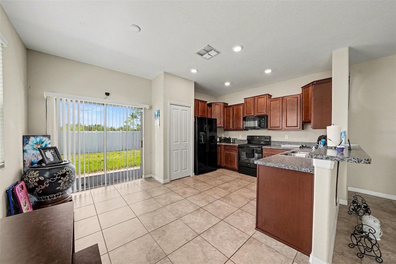 Townhouse at TOUCHSTONE, TAMPA, photo 17 of 30