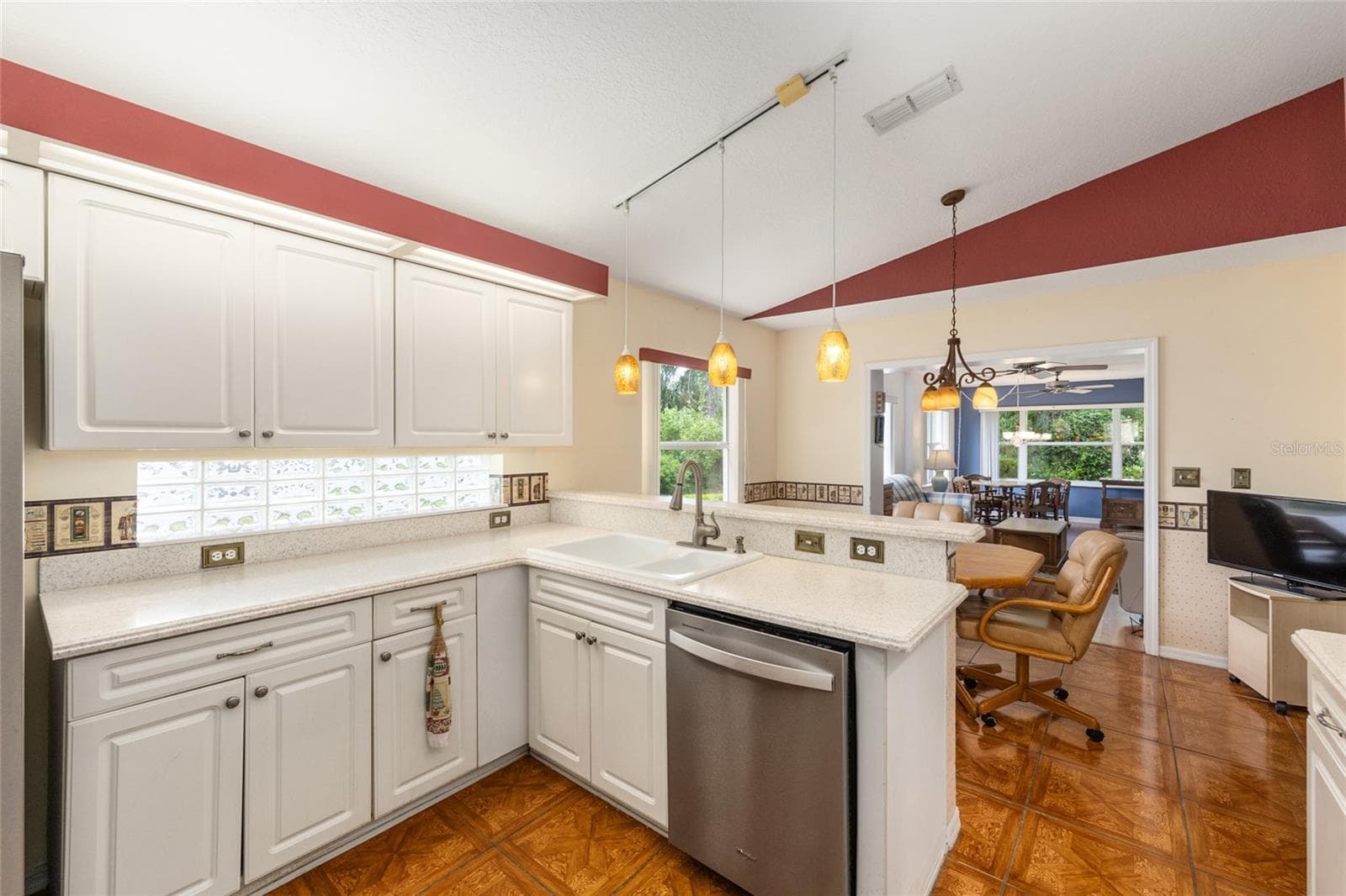 Single Family Residence at 11416 SW 69TH CIR, OCALA, photo 11 of 62