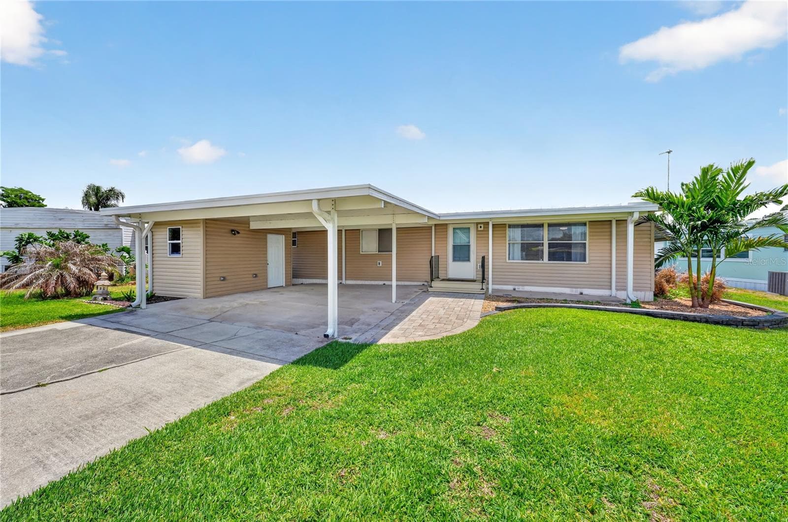 957 TODD WAY