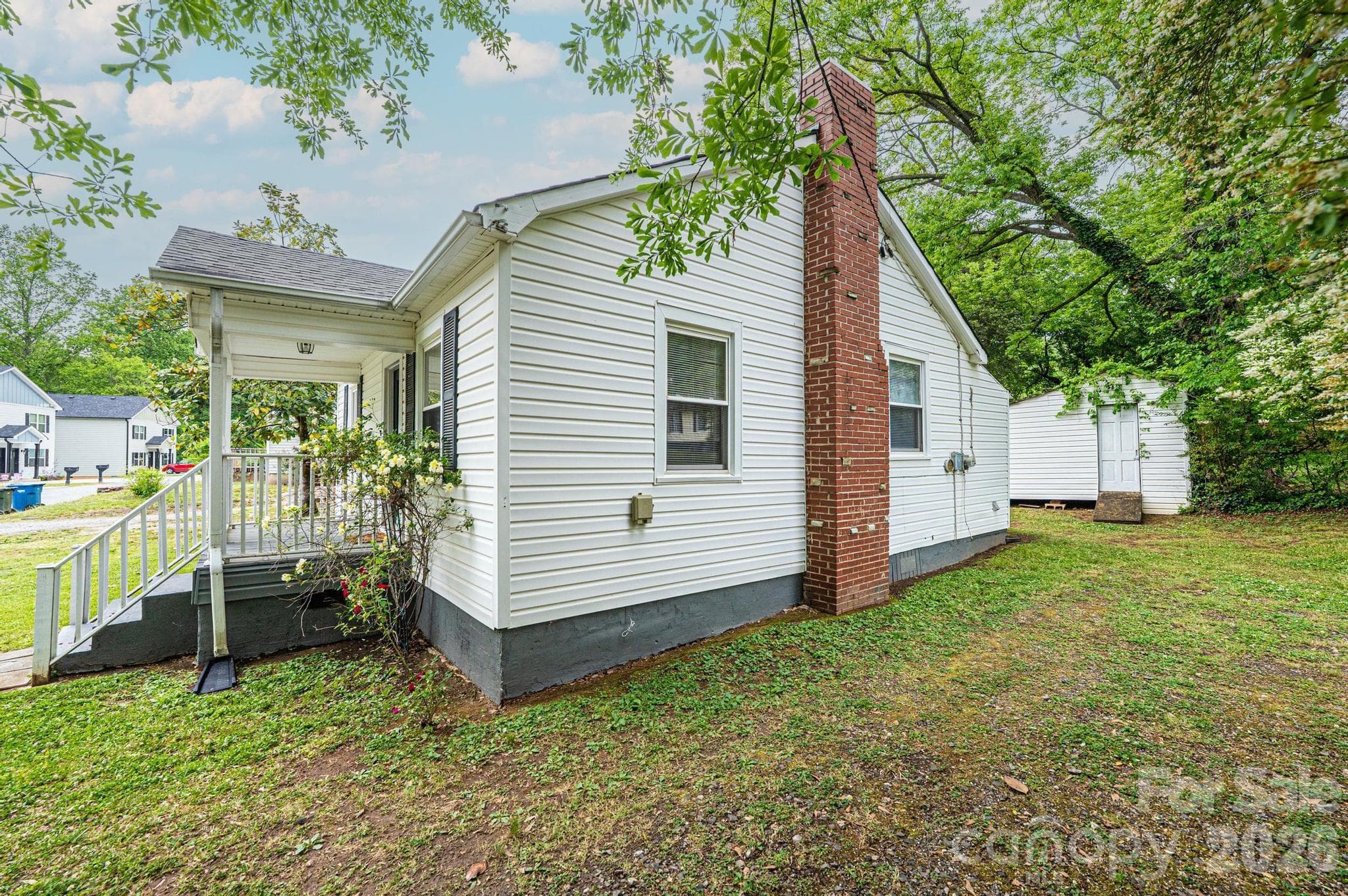 Single Family Residence at Hickory, photo 4 of 22