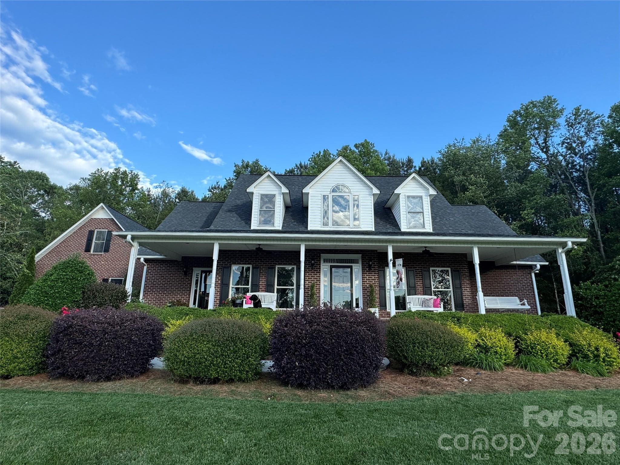 Single Family Residence at York, photo 2 of 35