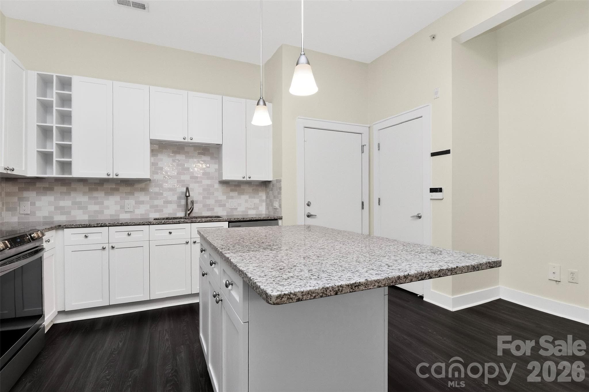 Condominium at 716 N Davidson Street, Charlotte, photo 9 of 33