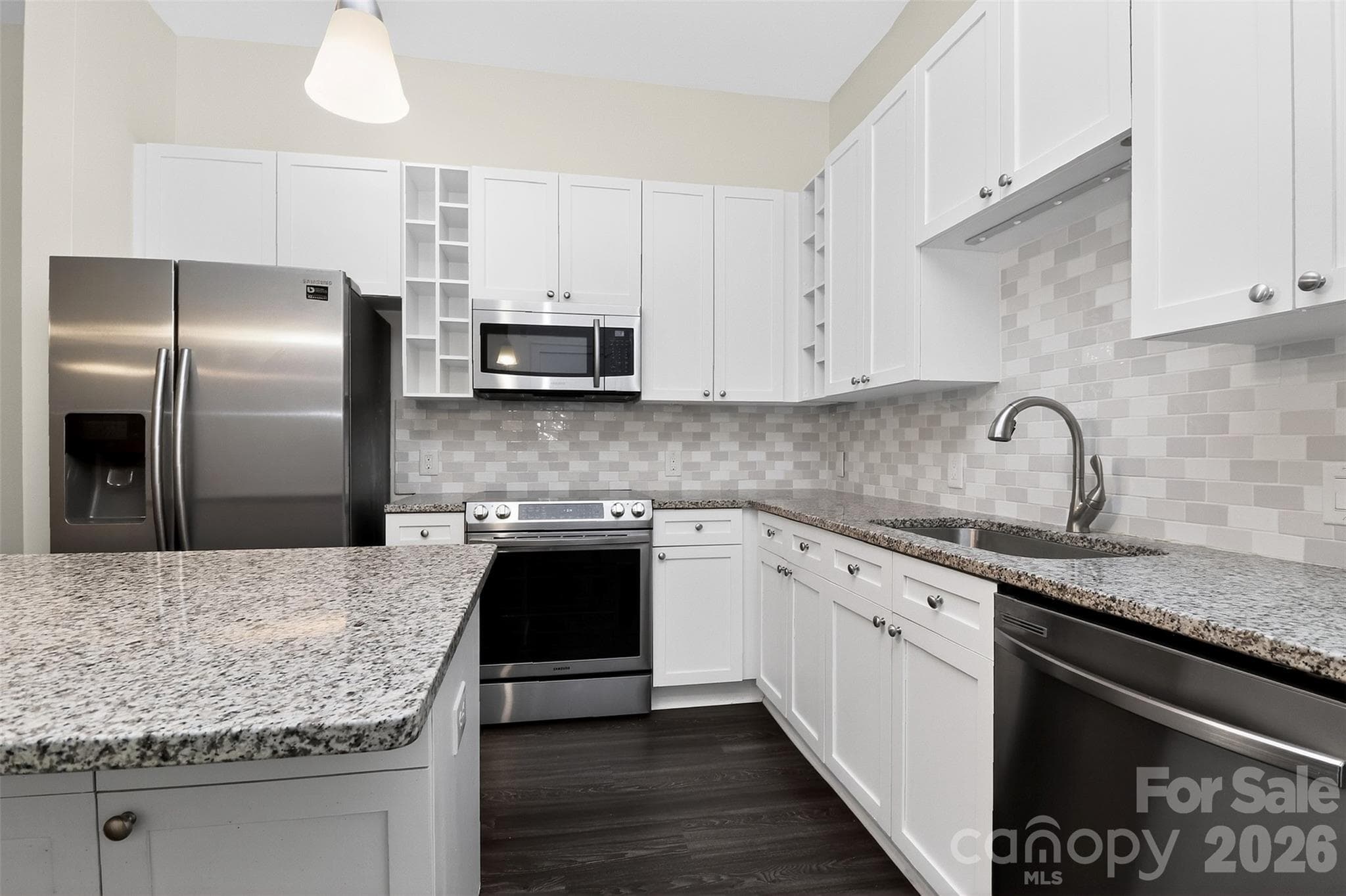 Condominium at 716 N Davidson Street, Charlotte, photo 12 of 33