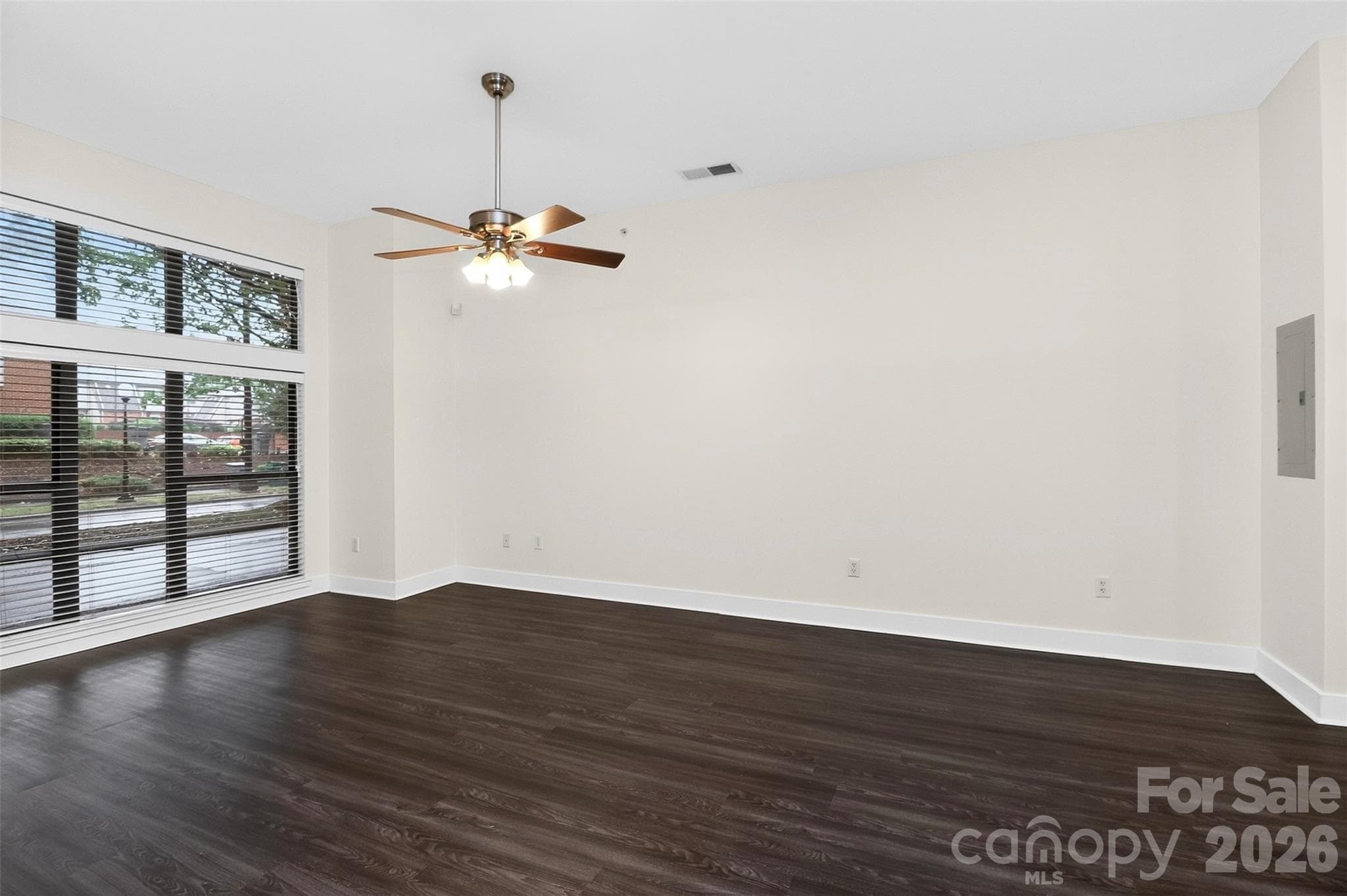 Condominium at 716 N Davidson Street, Charlotte, photo 16 of 33