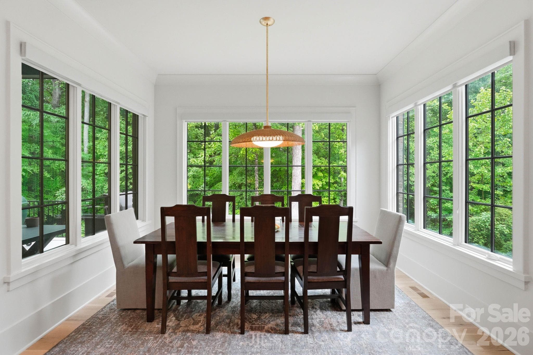 Breakfast Area - Charlotte
