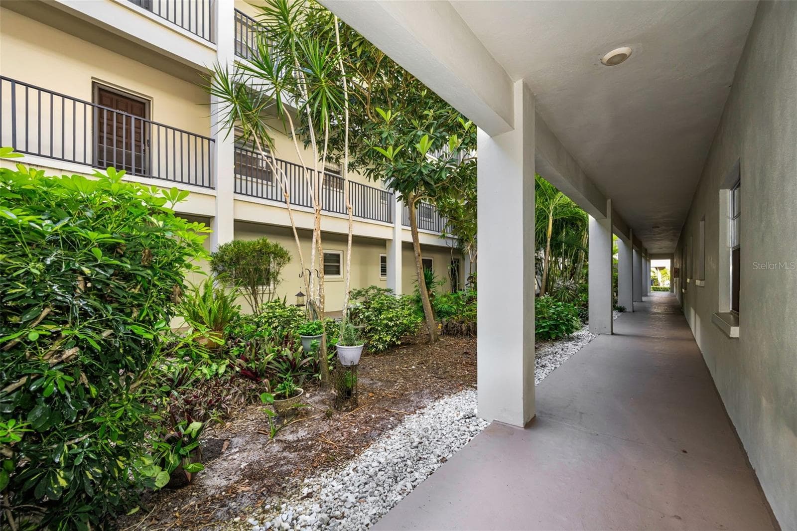 2700 BAYSHORE BLVD #6107