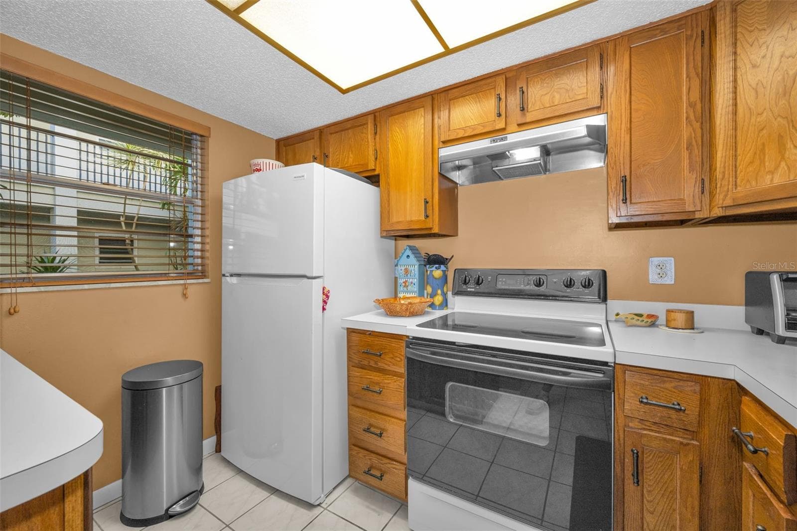 Condominium at 2700 BAYSHORE BLVD #6107, DUNEDIN, photo 13 of 48