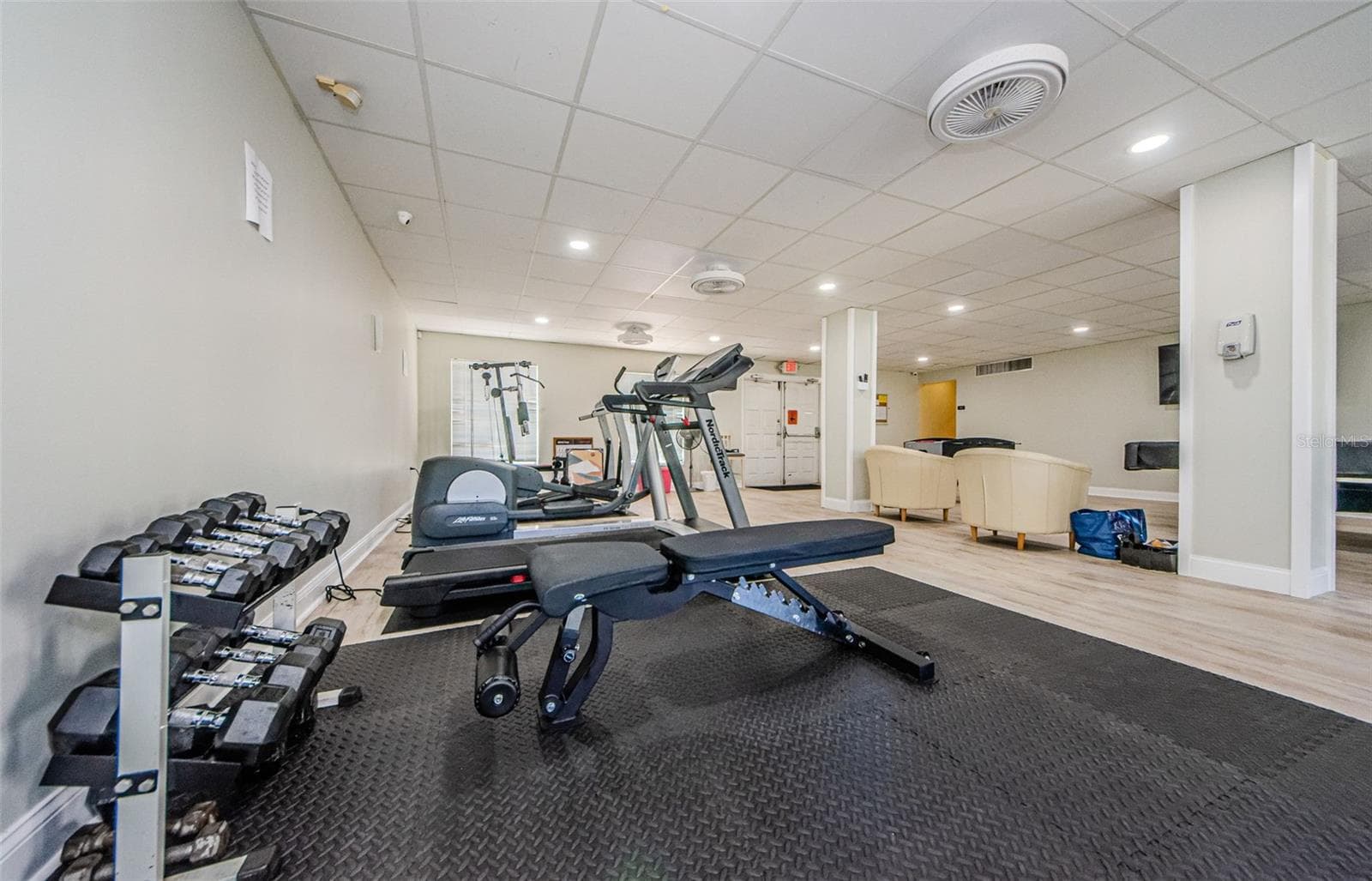 Condominium at 2700 BAYSHORE BLVD #6107, DUNEDIN, photo 32 of 48