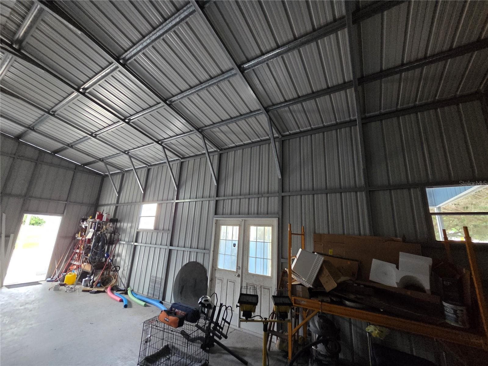 24' x 45' Steel Building - 421 MARGARET ST, BRONSON