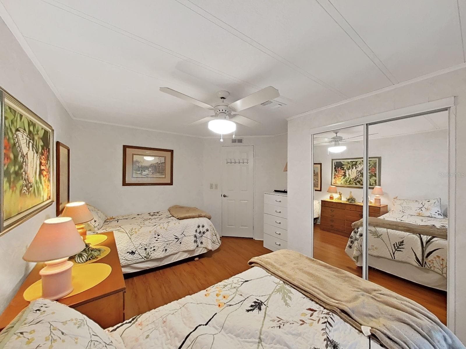 Manufactured Home at 1688 FOXWAY DR, LAKELAND, photo 24 of 39