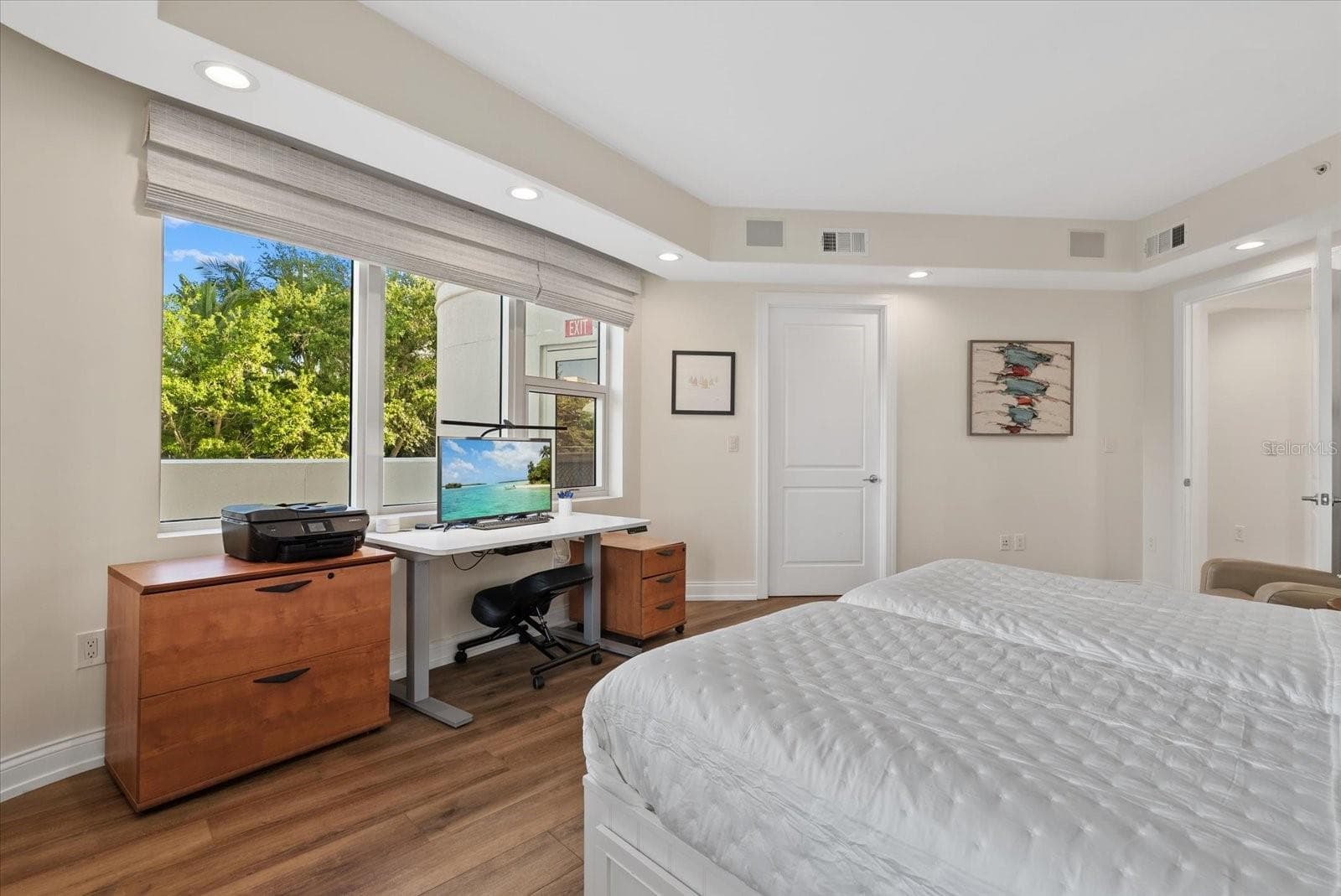 Condominium at 128 GOLDEN GATE PT #202A, SARASOTA, photo 25 of 48