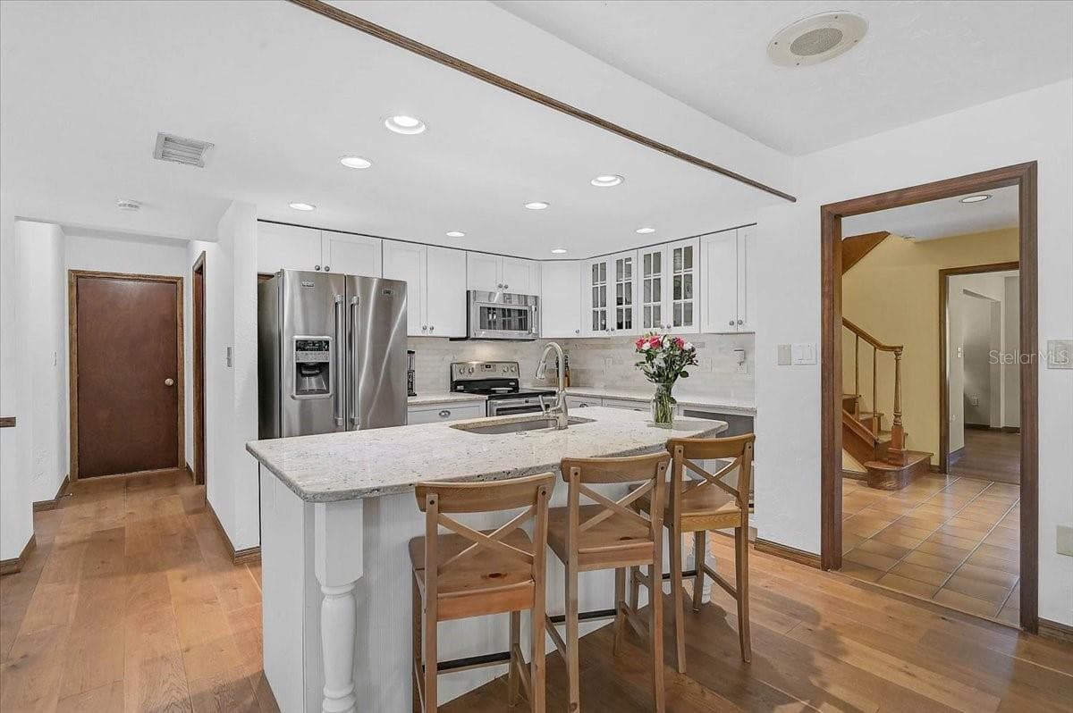 Single Family Residence at 3328 TOBERO LN, SARASOTA, photo 12 of 86