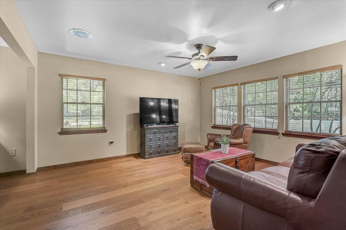 Single Family Residence at 3328 TOBERO LN, SARASOTA, photo 29 of 86