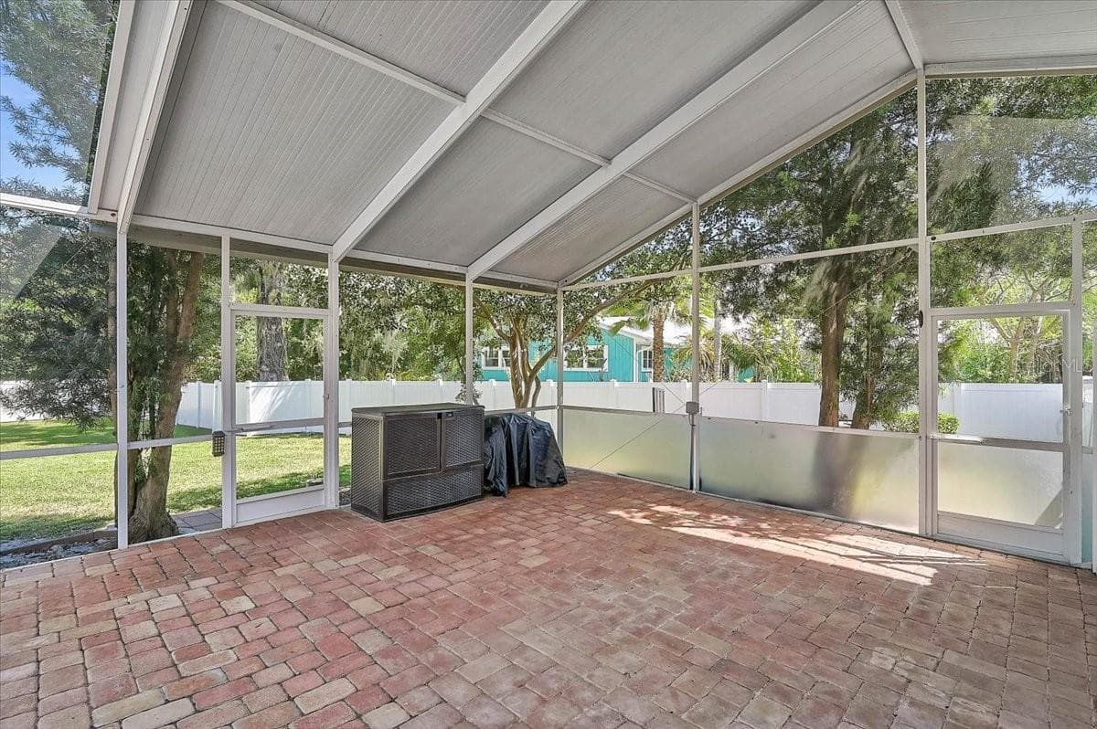 Single Family Residence at 3328 TOBERO LN, SARASOTA, photo 67 of 86