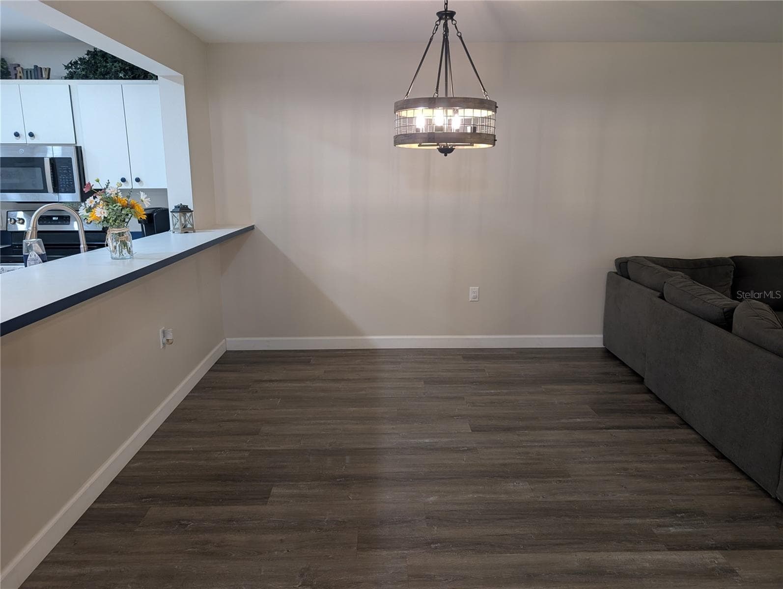 Villa at 135 WILD PALM DR, BRADENTON, photo 13 of 37