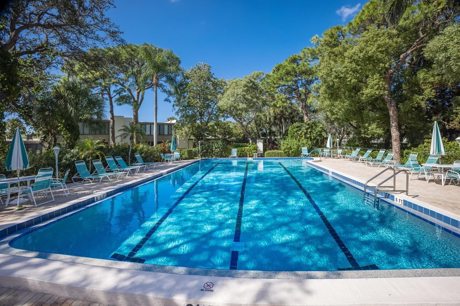 Villa at 135 WILD PALM DR, BRADENTON, photo 36 of 37