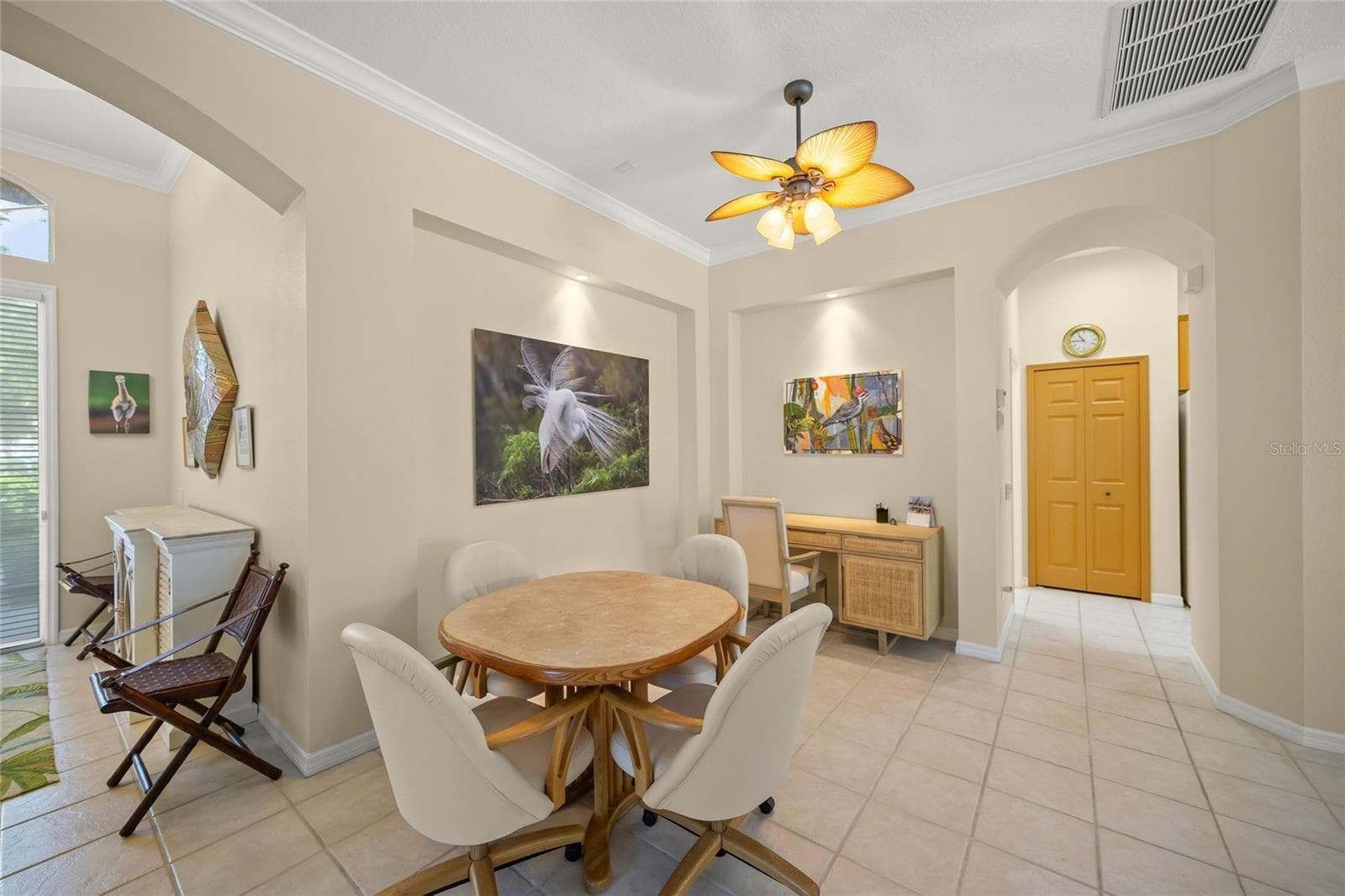 Single Family Residence at 6923 LENNOX PL, UNIVERSITY PARK, photo 8 of 52
