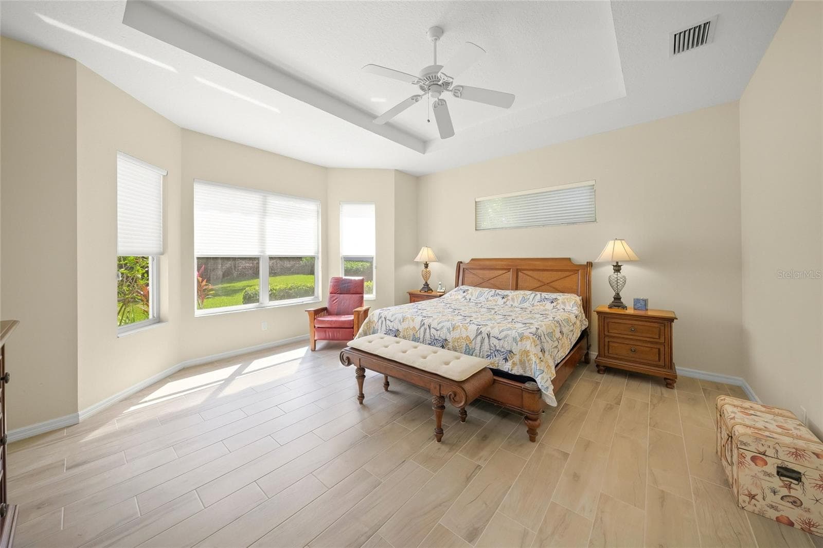 Single Family Residence at 6923 LENNOX PL, UNIVERSITY PARK, photo 6 of 52