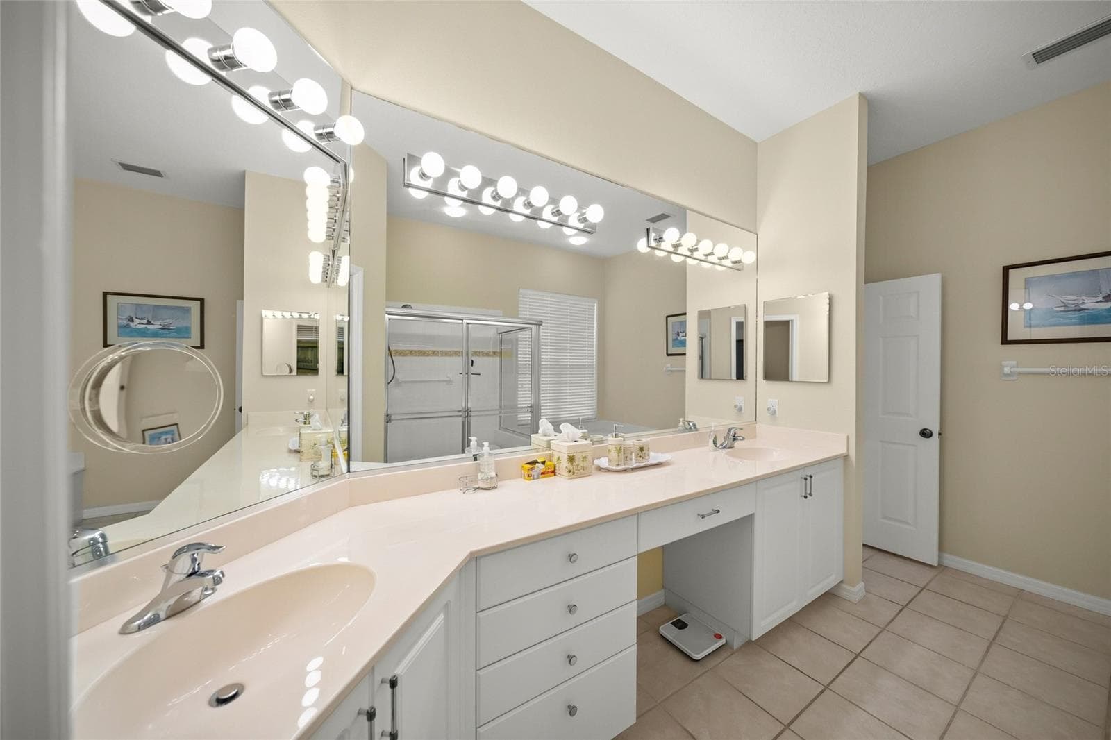Single Family Residence at 6923 LENNOX PL, UNIVERSITY PARK, photo 24 of 52