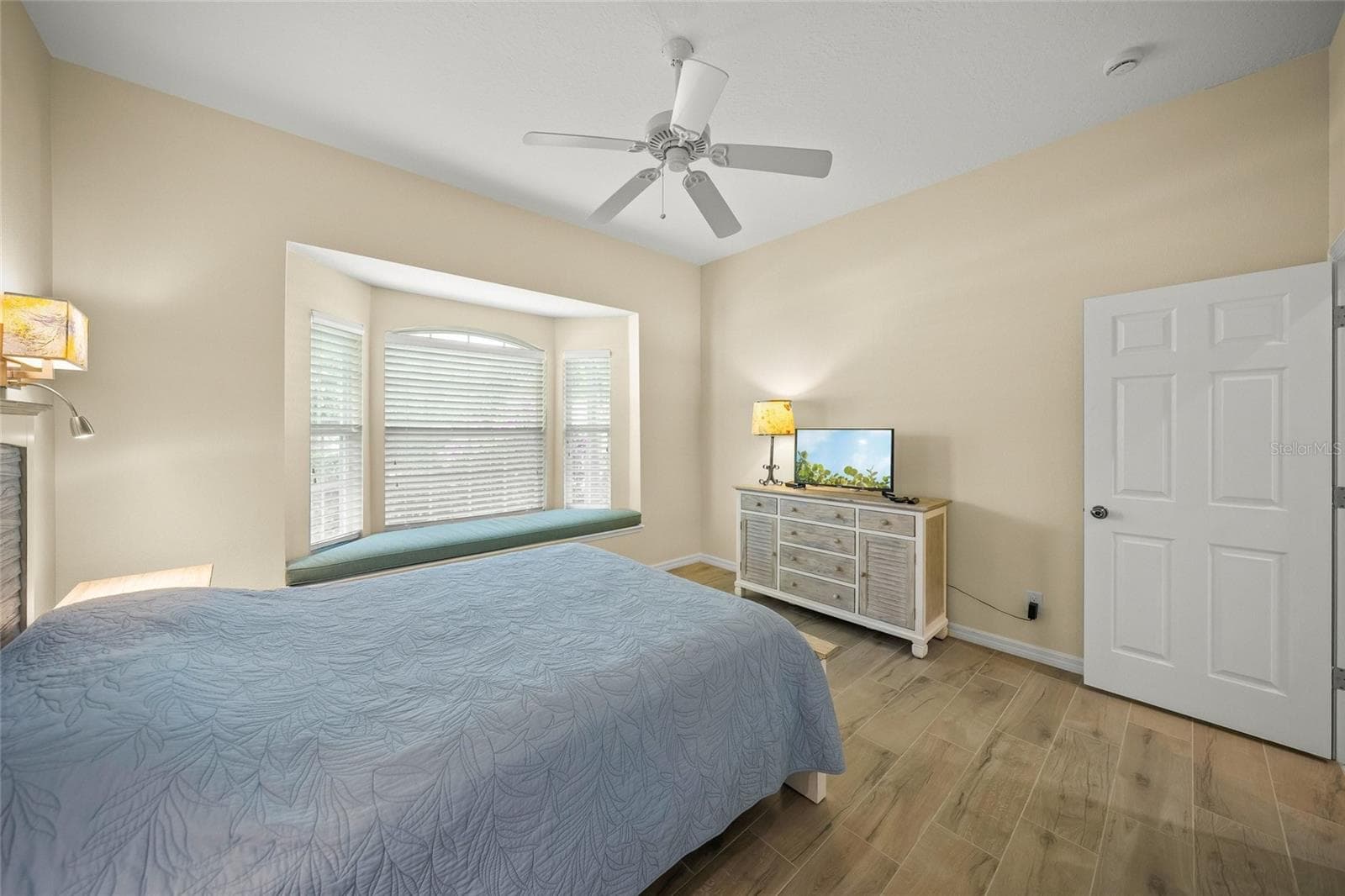 Single Family Residence at 6923 LENNOX PL, UNIVERSITY PARK, photo 27 of 52