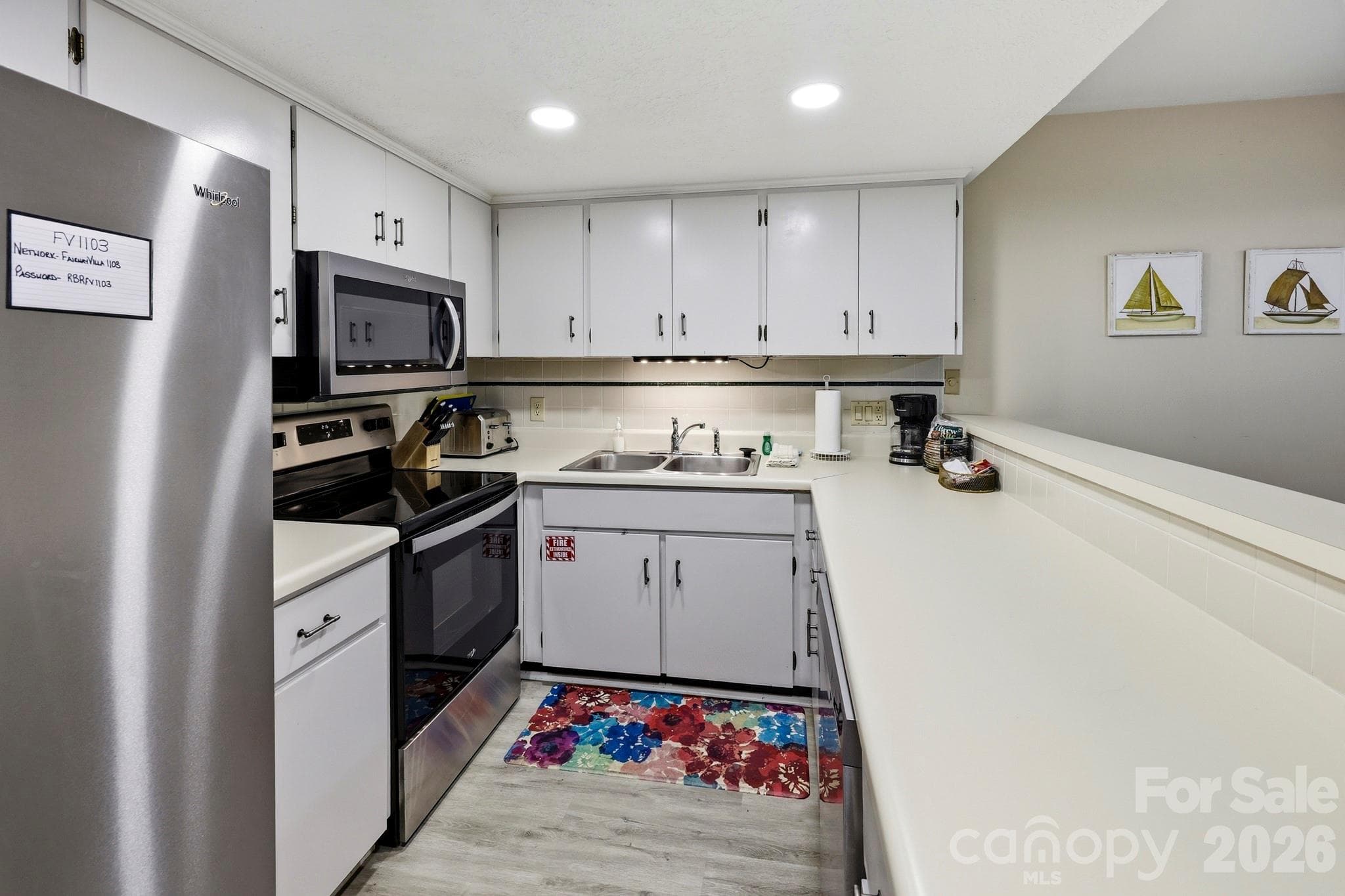 Condominium at 126 Hillside Court, Lake Lure, photo 7 of 33