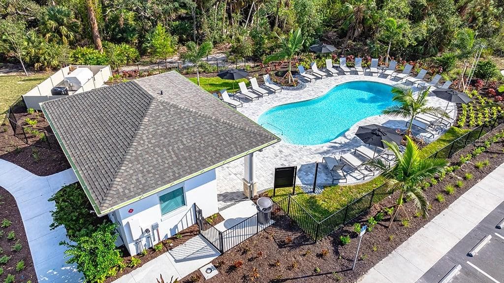 The Towns at Tiburon Community - 7121 PINELIT CV, NOKOMIS