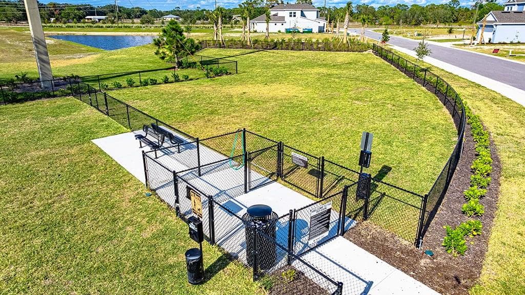 The Towns at Tiburon Community - 7121 PINELIT CV, NOKOMIS