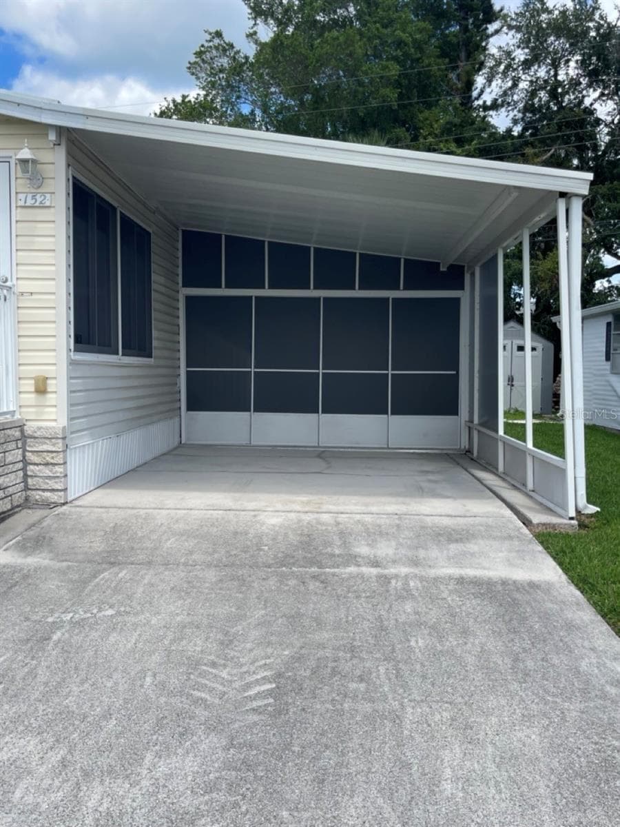 plenty of parking space - 152 SHADY LN #152, PALMETTO