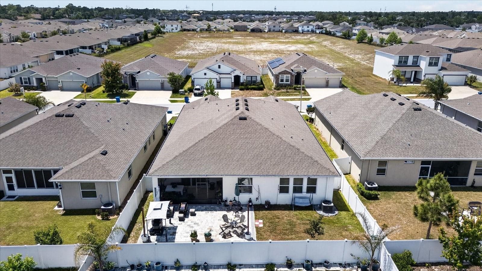 Single Family Residence at 13504 GOLDEN LIME AVE, SPRING HILL, photo 60 of 61