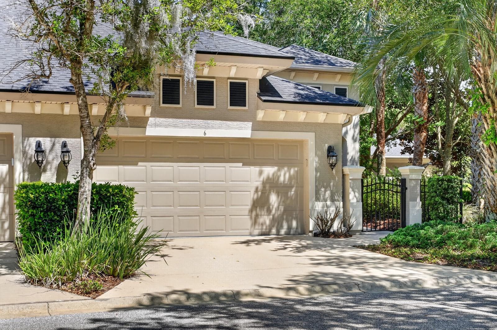 Townhouse at 6 RIVER POINT DR, PALM COAST, photo 2 of 57
