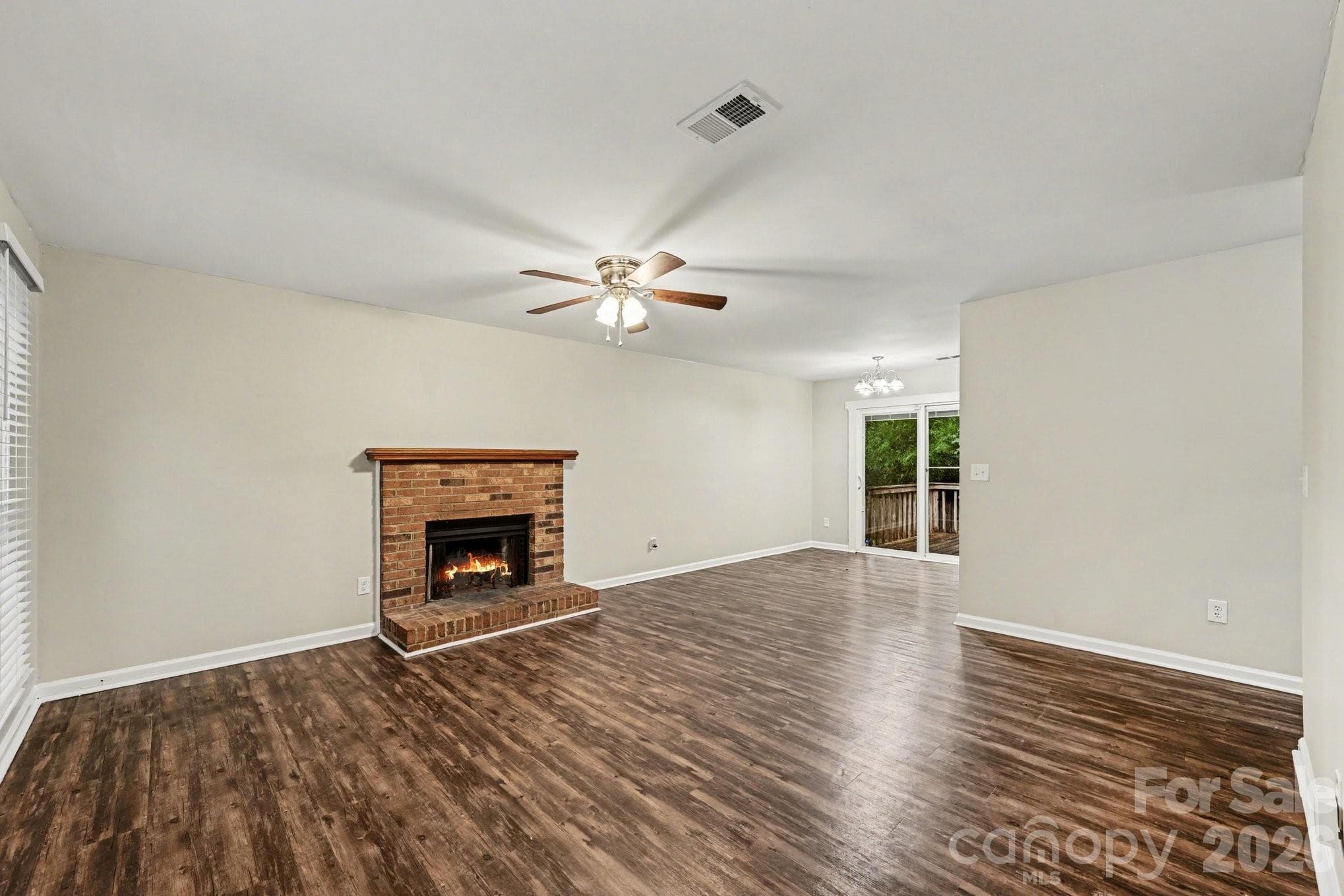 Single Family Residence at 8800 Royal Scot Lane, Charlotte, photo 3 of 22