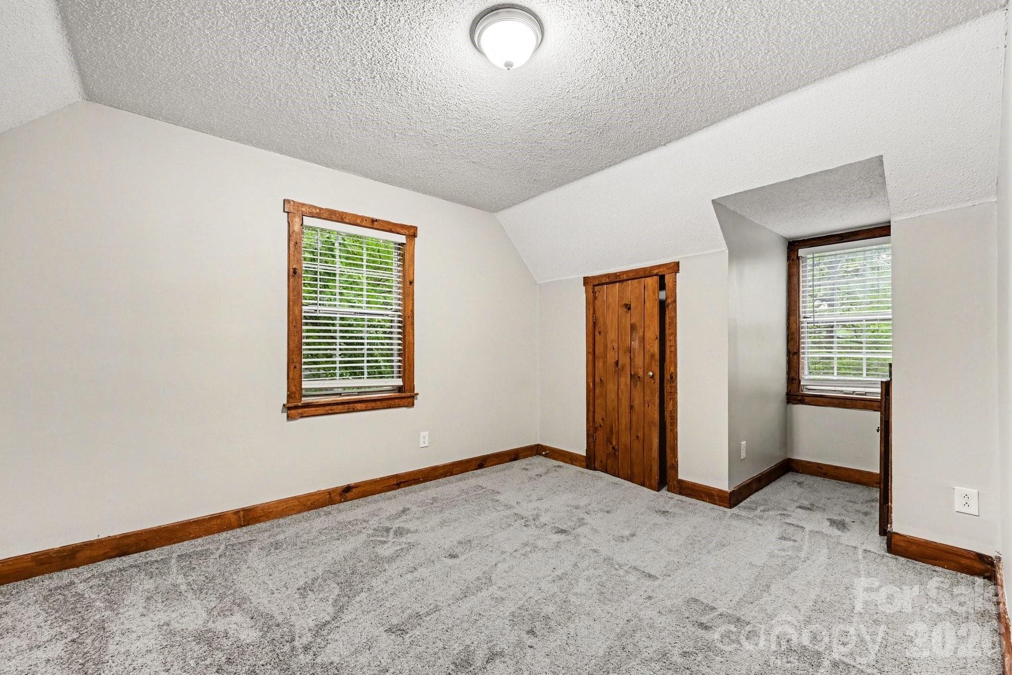 Single Family Residence at 8800 Royal Scot Lane, Charlotte, photo 16 of 22