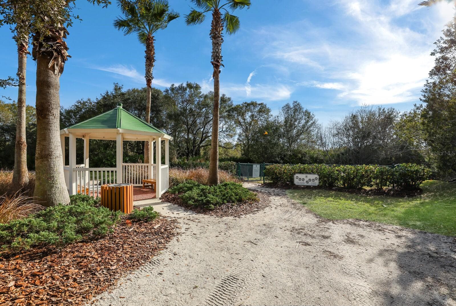 Single Family Residence at 15422 HELMSDALE PL, LAKEWOOD RANCH, photo 56 of 58