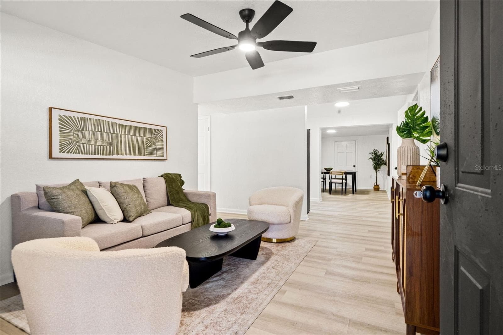 Living Room - 4914 S 82ND ST, TAMPA