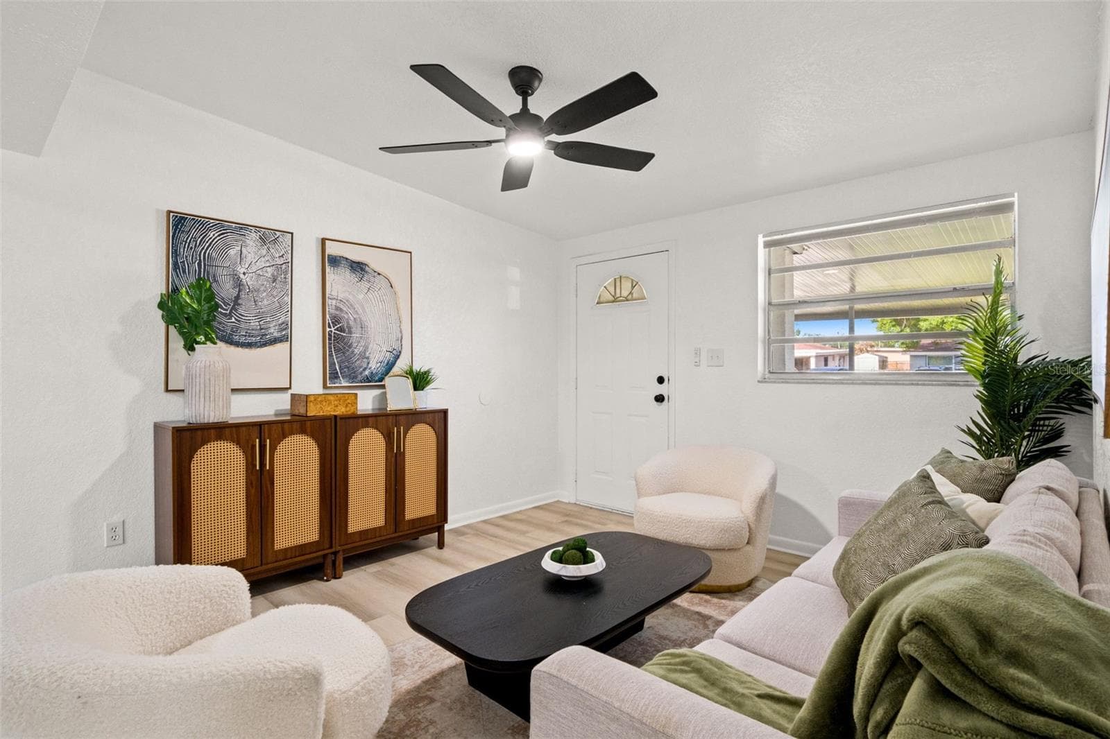 Living Room - 4914 S 82ND ST, TAMPA