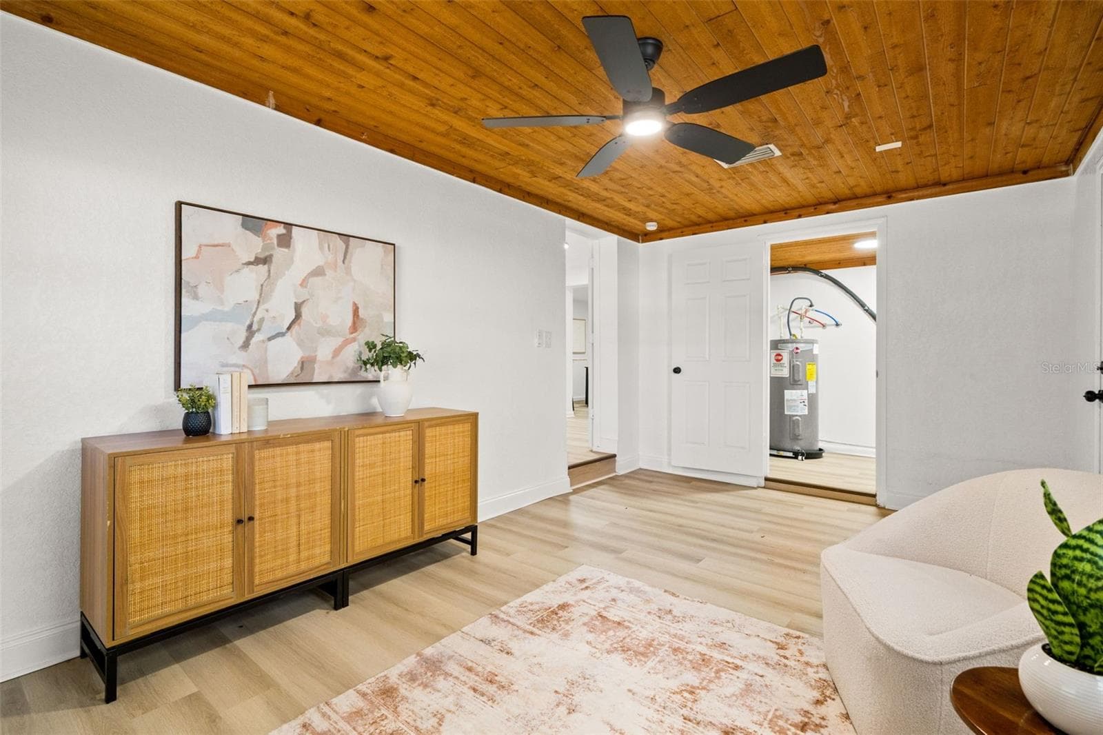Family Room - 4914 S 82ND ST, TAMPA