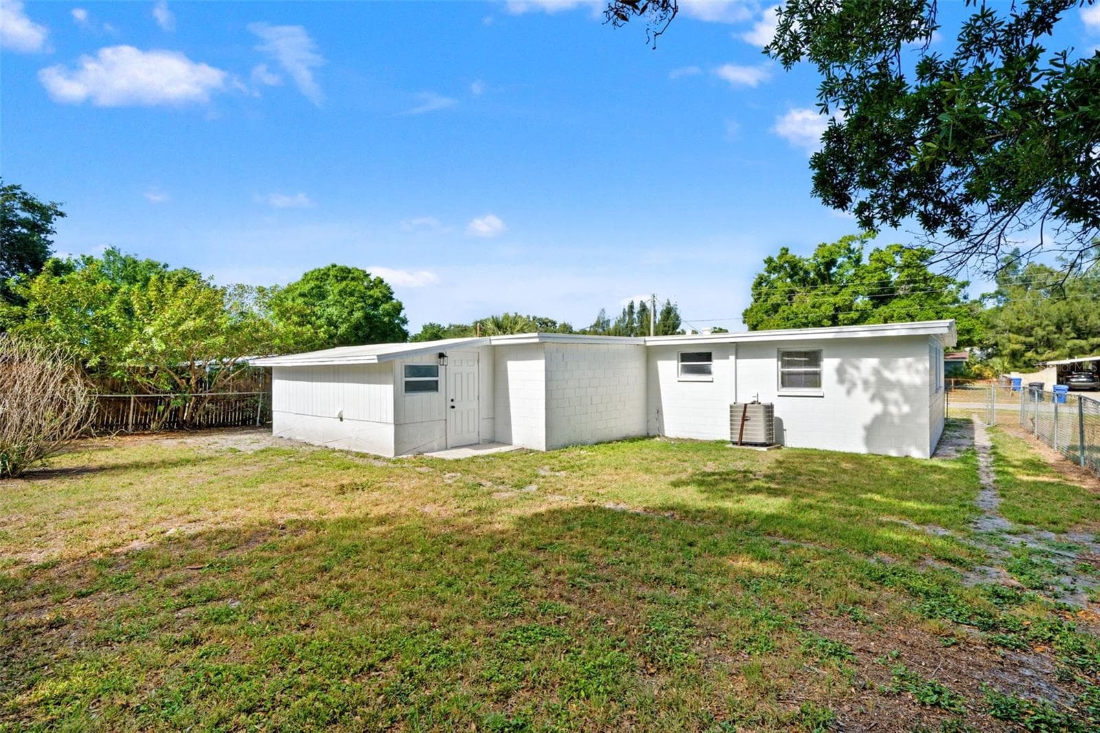 Backyard - 4914 S 82ND ST, TAMPA