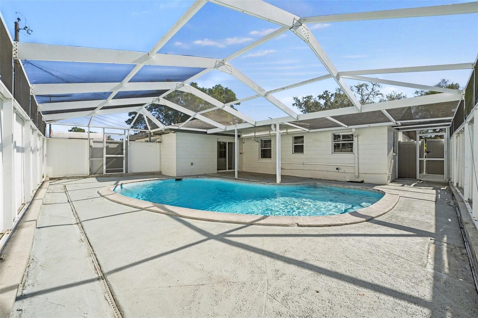 Single Family Residence at 1615 SENECA AVE, LAKELAND, photo 27 of 29