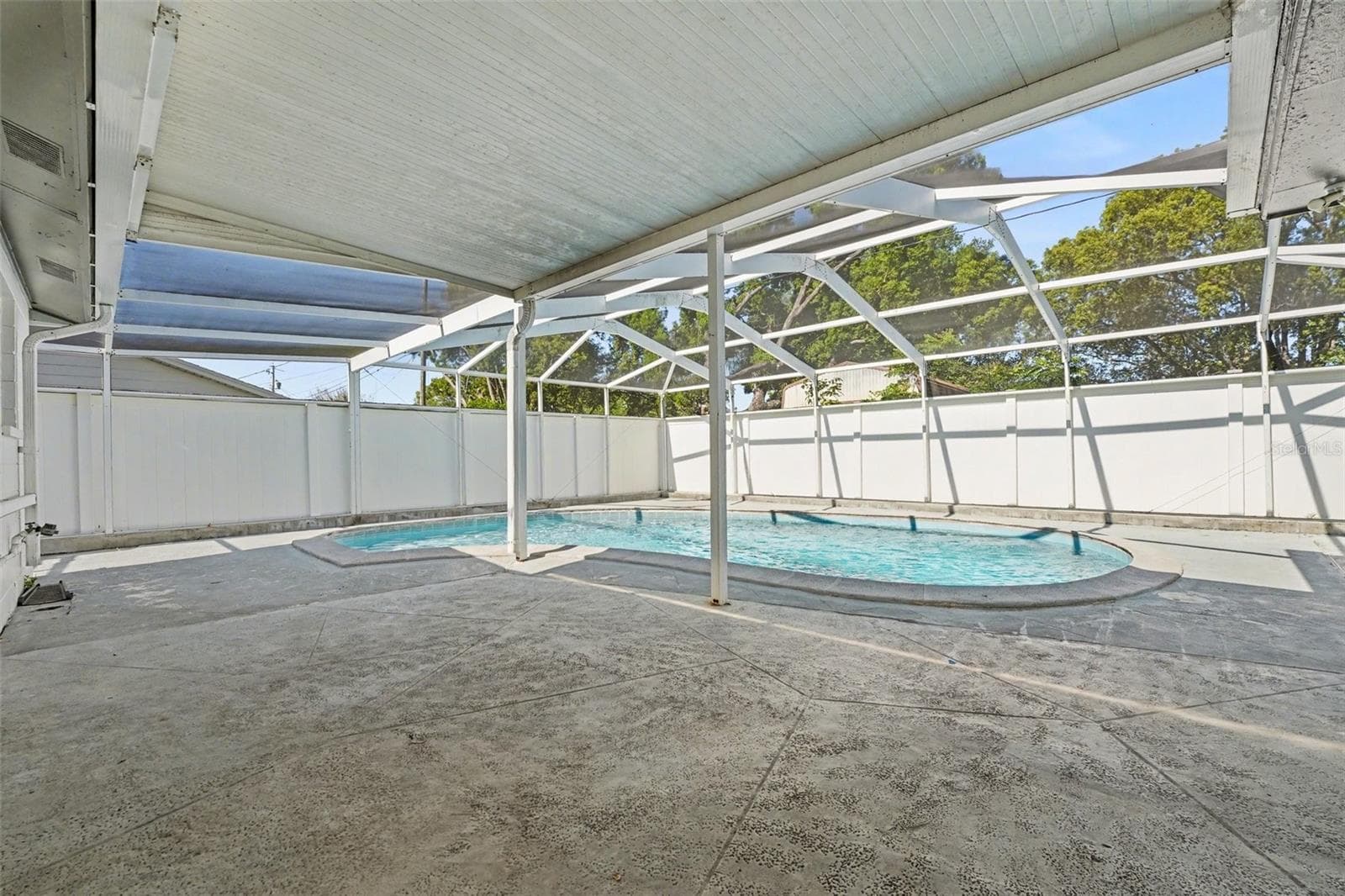 Single Family Residence at 1615 SENECA AVE, LAKELAND, photo 28 of 29