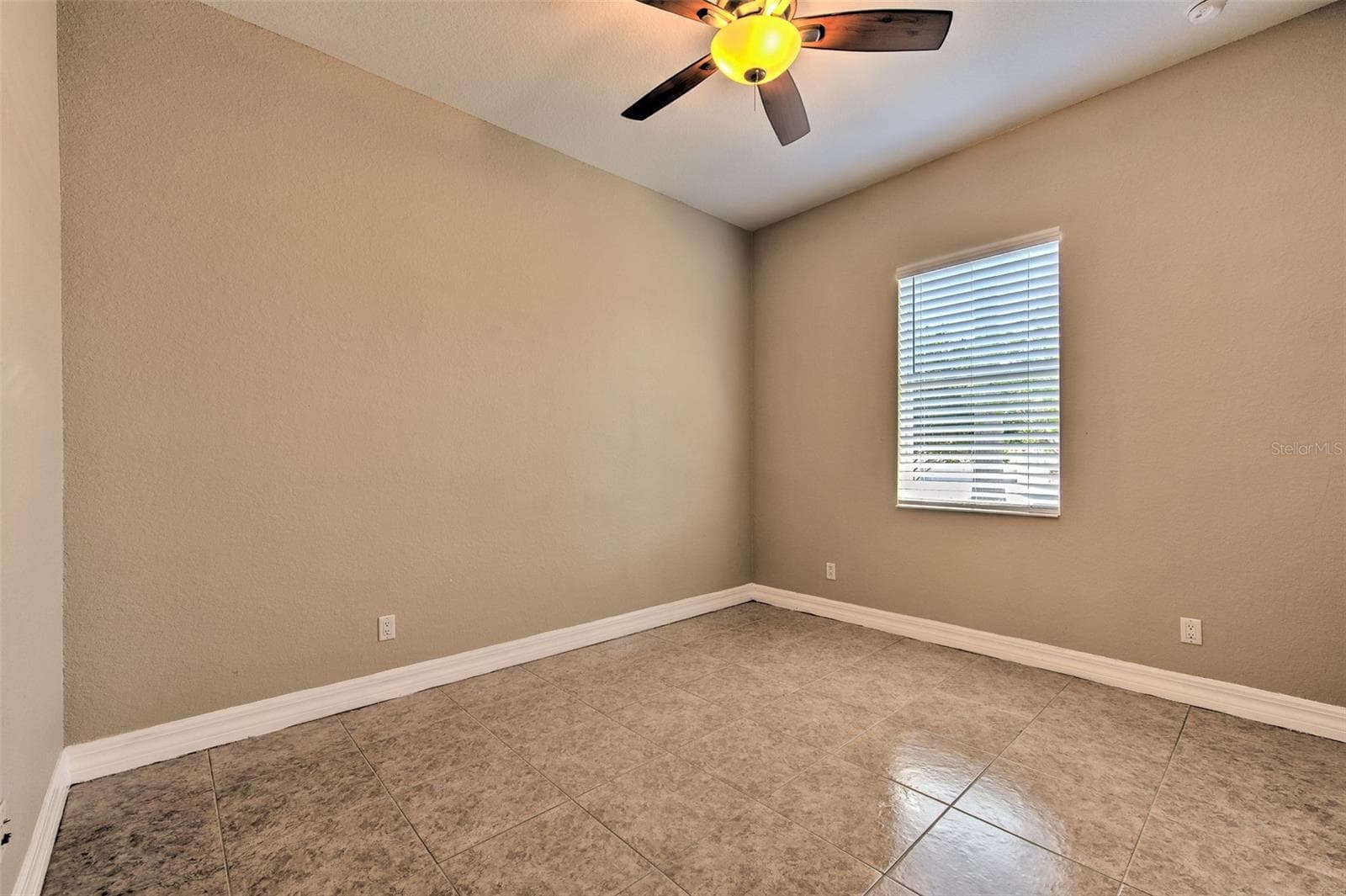 Single Family Residence at 504 RIMINI VISTA WAY, SUN CITY CENTER, photo 25 of 51
