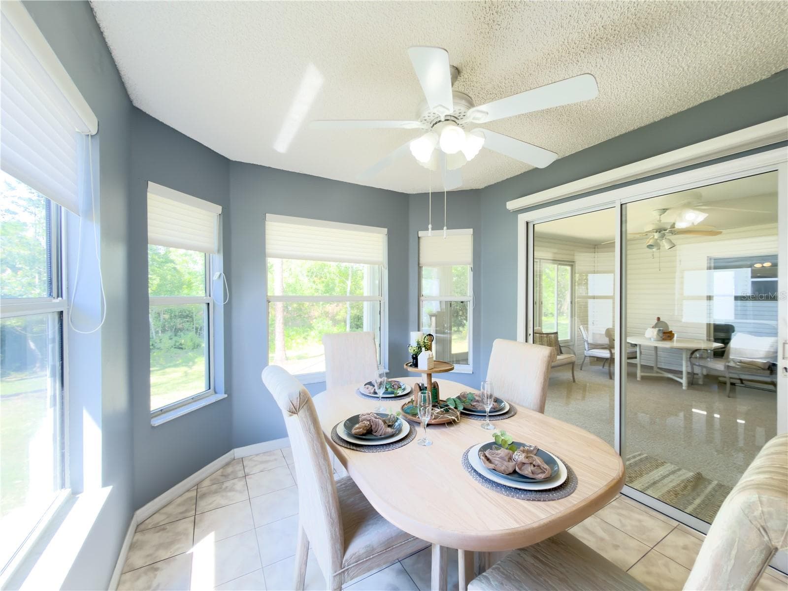 Single Family Residence at 32676 OAK PARK DR, LEESBURG, photo 16 of 40